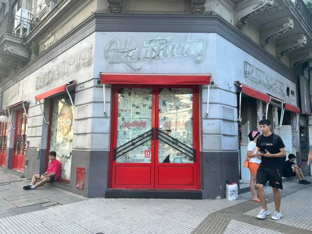 Cerró la pizzería Kentucky de calle 7 en La Plata tras más de seis años de&nbsp;actividad