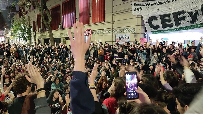 Estudiantes de Filosofía y Letras de la UBA tomarán la facultad antes de la marcha&nbsp;universitaria